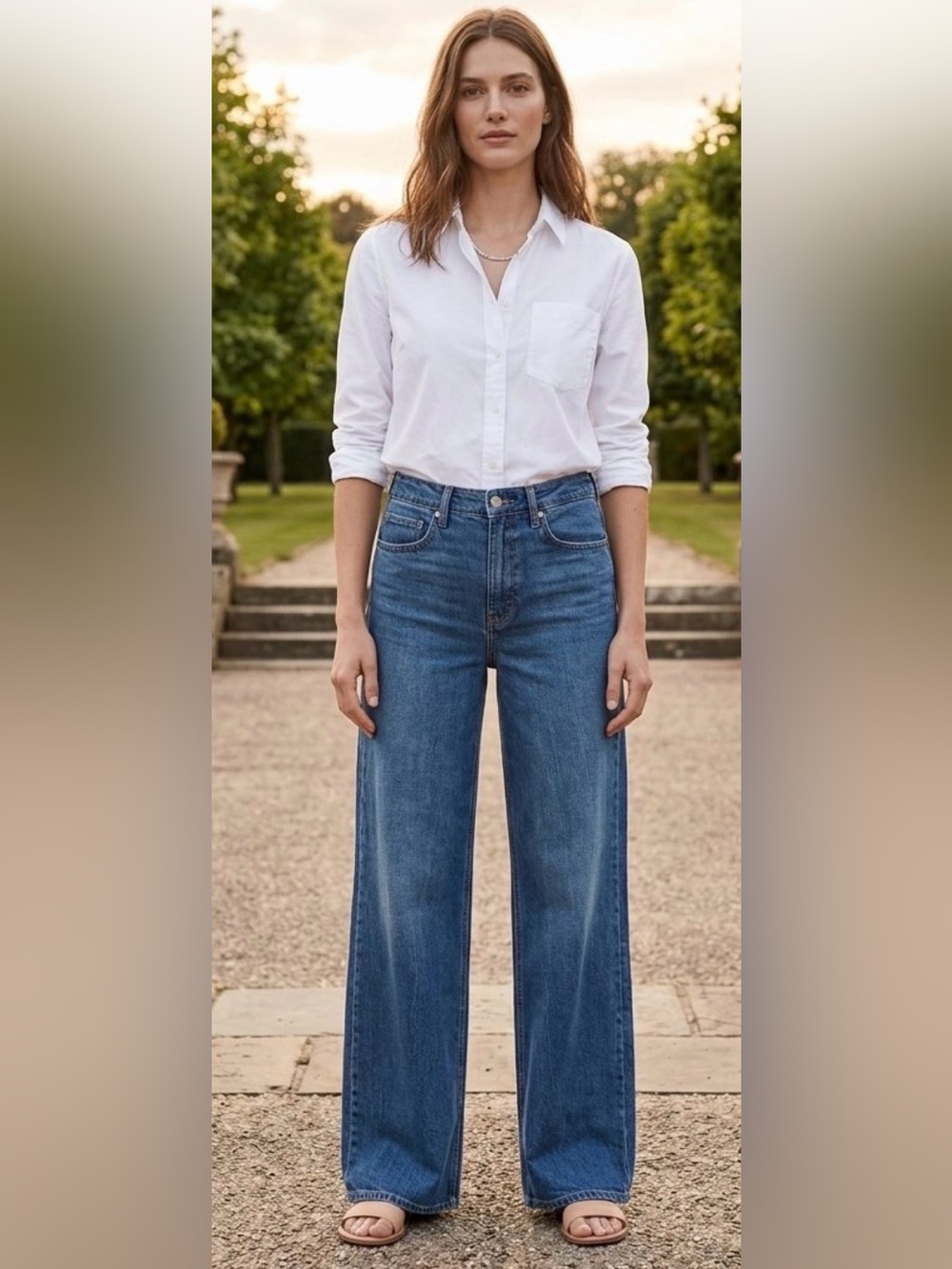 Old Navy Extra High Waisted Super Wide Leg Jeans Medium Wash Women's US Size 8